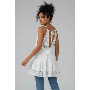 POL Ivory Lace Trimmed Tiered Tunic Top | Sleeveless Open Back Tank Top